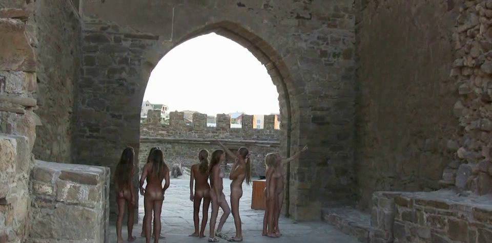 Candid HD Ancient Castle Nudism - 2