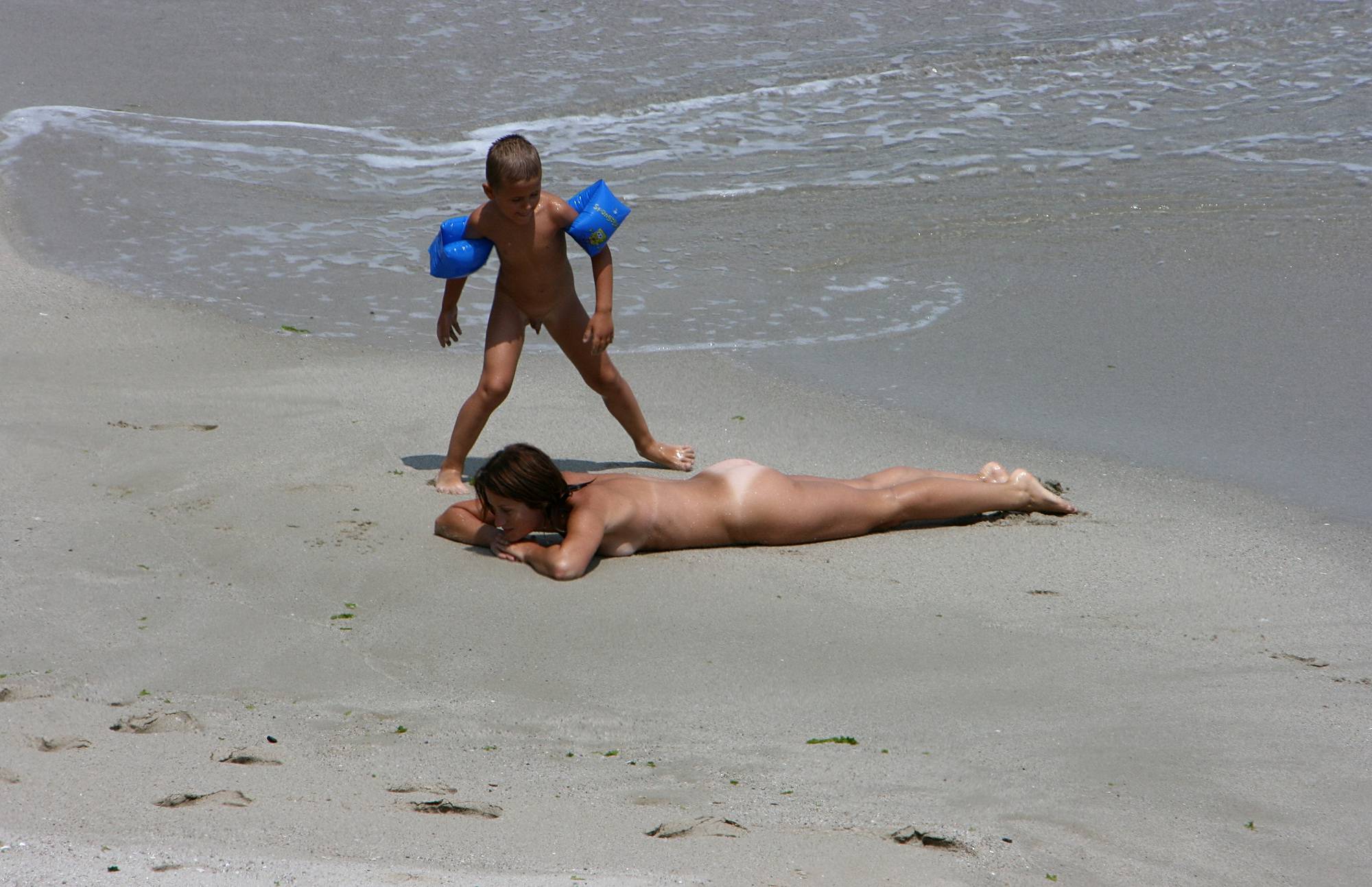 Teen Nudist Pics Cool Waves At A Beach - 1