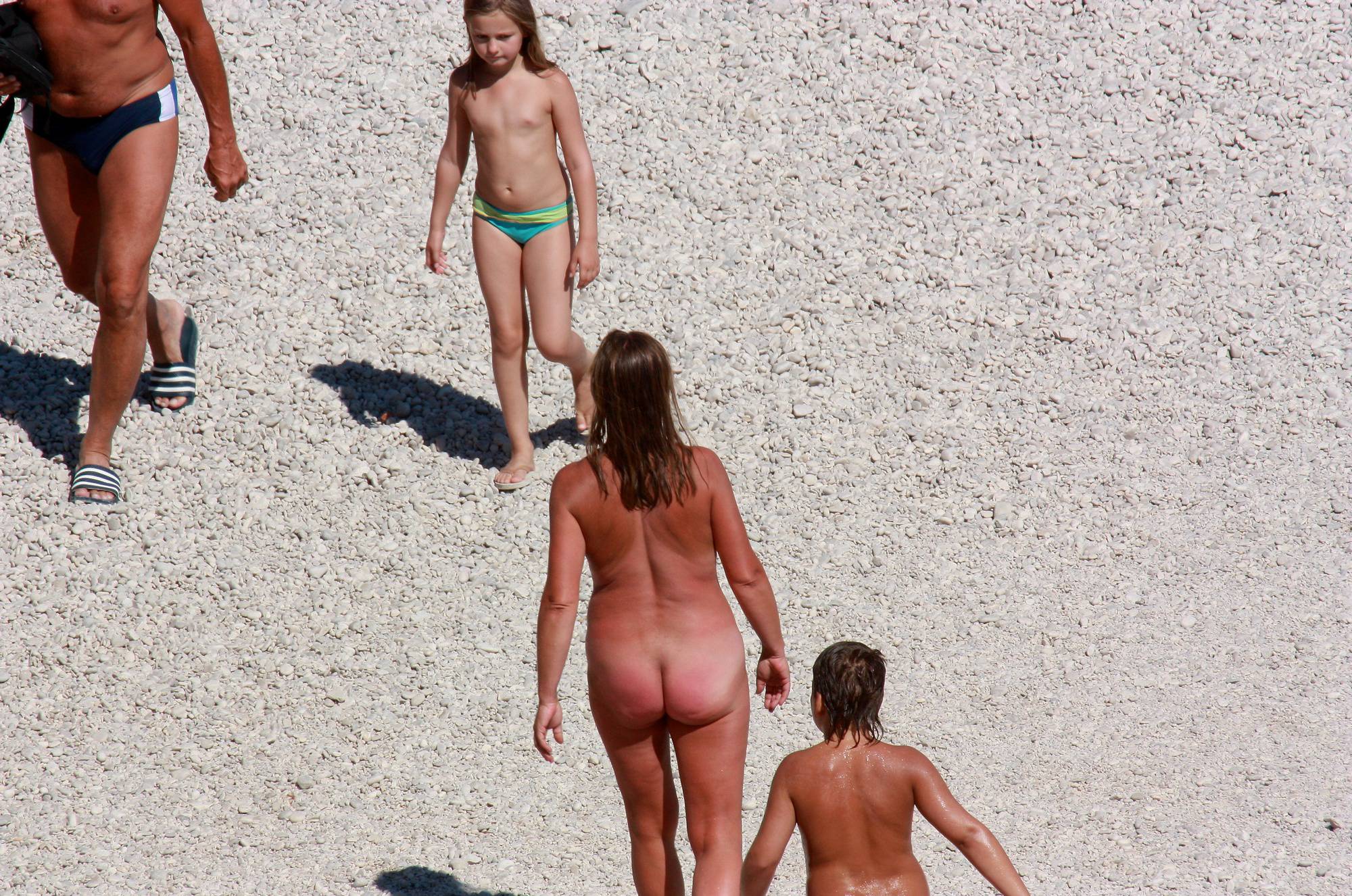 Family Nudist Pictures - Not All Families Go Nude - 2