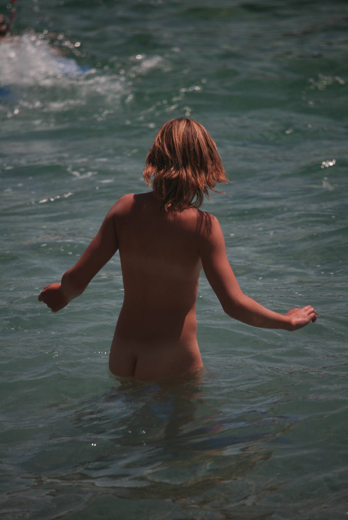 Nudist Pics Cove Waters Entrance Girl - 3