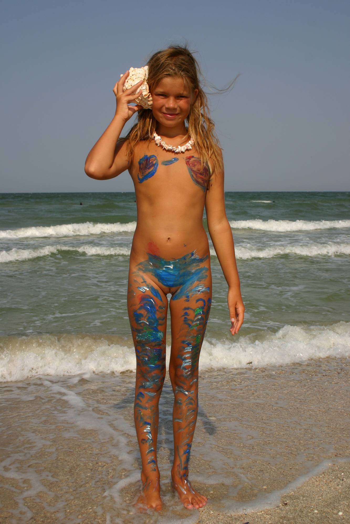 Young Nudist Pics - Nudist Girl Shell Wonder - 2