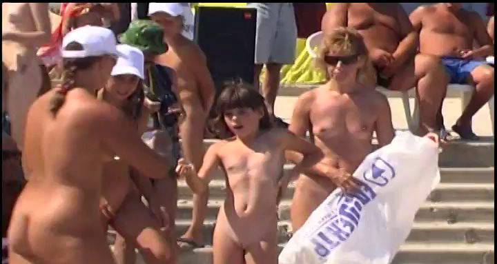 Enature Videos Family Beach Pageant Part One - 1